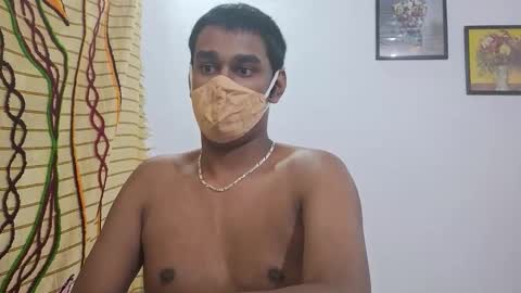 brownguy2505 online show from December 1, 8:01 pm