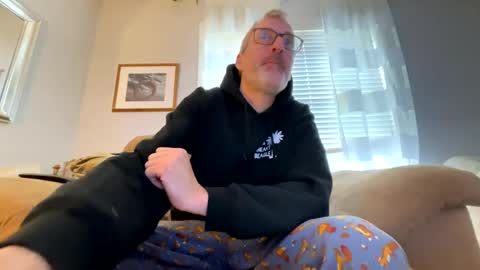 Bruce online show from February 6, 4:36 pm