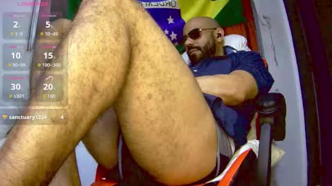 Bruce online show from December 15, 10:40 pm