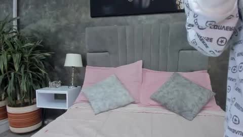 Bruce Hans online show from January 17, 11:46 am