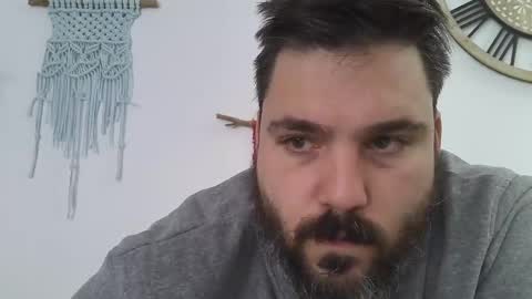 Snapshot of bruce_wayne34 chatting on February 3, 9:52 am Bruce Wayne online show from February 3, 9:52 am