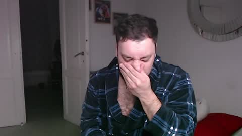 Bruce online show from January 3, 11:23 pm