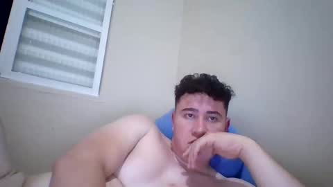 bruno_19032 online show from March 29, 9:48 pm