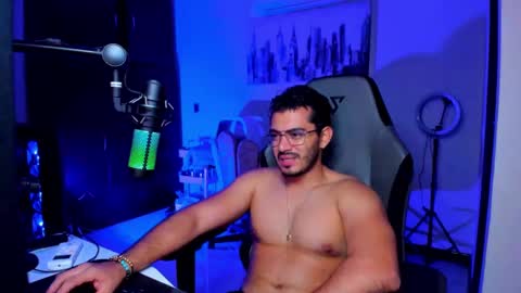 Bruno online show from November 20, 5:51 am