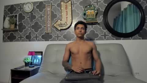 bruno_snow online show from March 19, 3:54 am