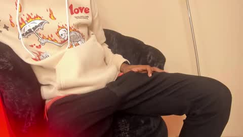 Bryxon  online show from March 12, 3:18 pm