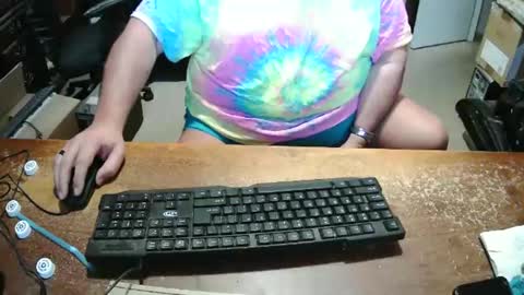 Bucku2 online show from November 27, 1:59 pm