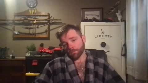 buckwild69204 online show from January 1, 3:46 pm