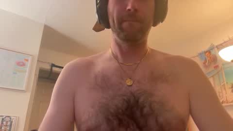 bumlover4567 online show from May 18, 4:07 am