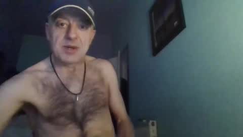 burnleyguy1977 online show from April 13, 4:02 am