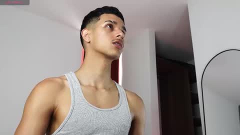 Buster independent model online show from February 19, 6:37 pm