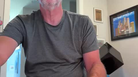 Snapshot of bustinout99 chatting on September 15, 5:25 pm afternoon wood online show from September 15, 5:25 pm