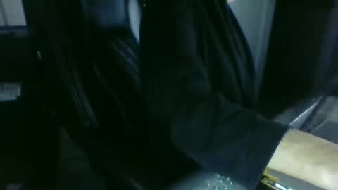 butslutt2 online show from March 12, 1:08 pm