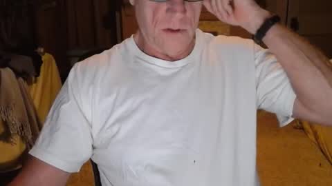 Miles online show from July 28, 6:32 am