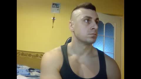 bzykacz1988 online show from December 2, 12:05 pm