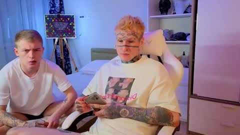 c10h15on online show from January 16, 2:42 pm