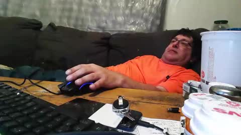 c11good online show from December 11, 10:37 am