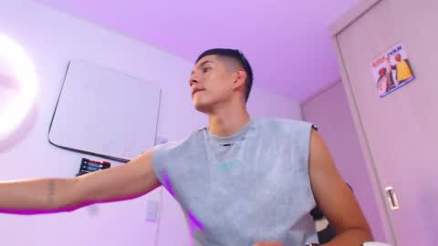 Valerio  online show from June 1, 9:26 pm