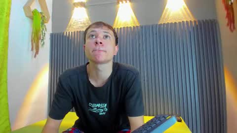 caleb online show from November 1, 3:43 am