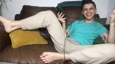 CamDoAttitude online show from July 25, 9:55 pm