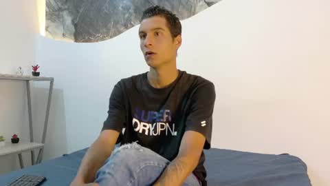 cameronsilverman online show from June 11, 7:23 pm