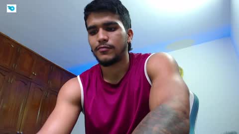 camilo_contre21 online show from June 3, 10:04 pm