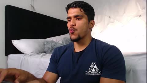 camilo_contre21 online show from October 27, 10:12 pm