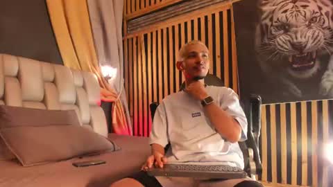 Camilo  online show from July 21, 7:49 pm
