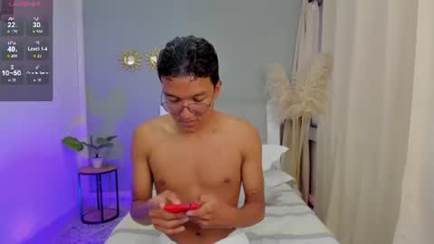 camilo_santoss online show from July 29, 8:19 pm