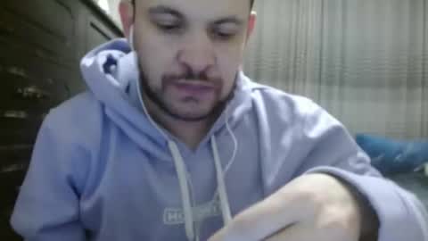 camilo online show from February 2, 6:04 am