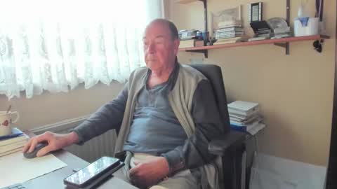 Cammee online show from November 26, 8:28 am