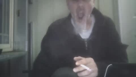 Chris online show from December 28, 10:14 am