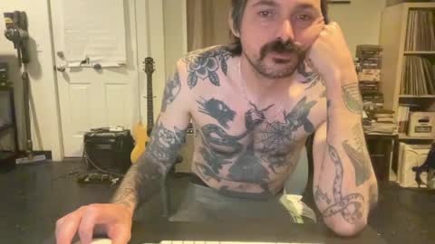 cantleavethehouse online show from January 17, 9:17 am