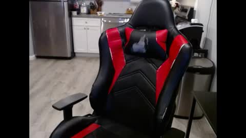 cardi_beans online show from February 17, 11:14 pm