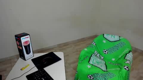 Carlos and Cristian  online show from September 13, 5:41 am