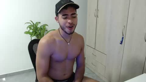 Carlitos online show from July 24, 3:47 am