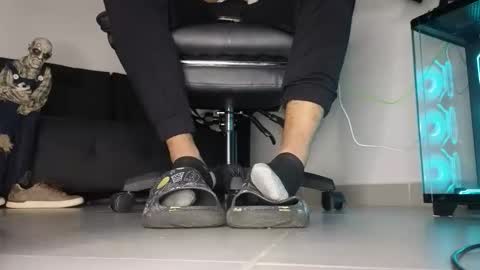 cash_master777 online show from April 21, 12:46 am