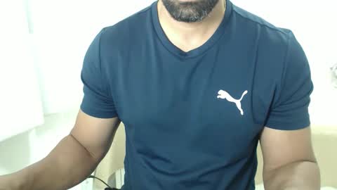 cashmastermuscle77 online show from February 5, 10:22 am