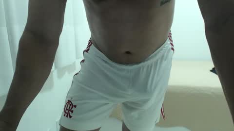 cashmastermuscle77 online show from November 5, 11:40 pm