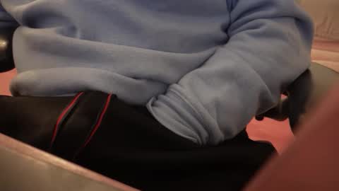 catmandoo21001 online show from November 16, 2:03 am