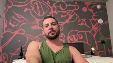 Snapshot of cboyy20 chatting on January 14, 7:06 am cboyy20 online show from January 14, 7:06 am