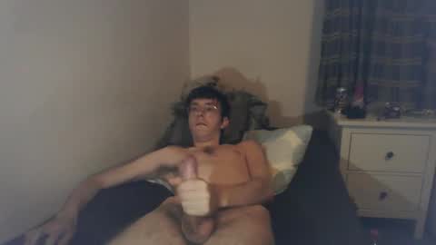 cedrichh0 online show from October 12, 12:59 am