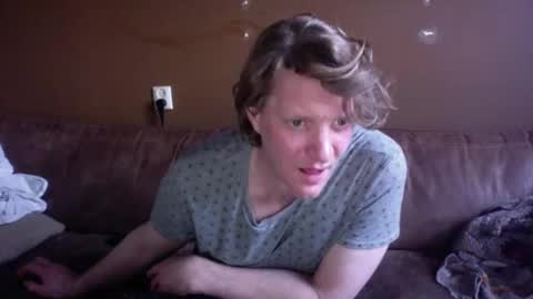 ceezeee online show from February 25, 5:03 pm