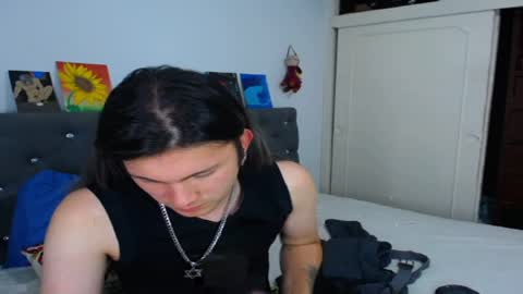 I am Valentinn online show from April 11, 11:52 pm