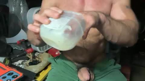 cerealcummer online show from June 20, 11:43 pm