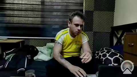 Snapshot of cezar46 chatting on January 14, 1:38 pm cezar online show from January 14, 1:38 pm