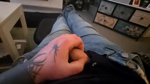 Devil1nside online show from January 12, 1:37 pm