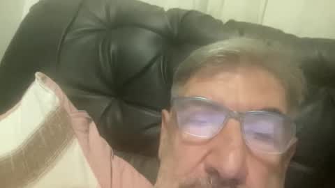 champsex305610 online show from March 6, 7:44 pm