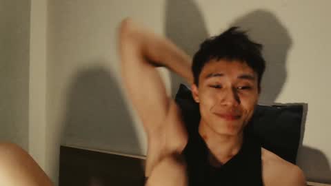 Snapshot of chan_pak chatting on January 10, 12:38 am chan_pak online show from January 10, 12:38 am