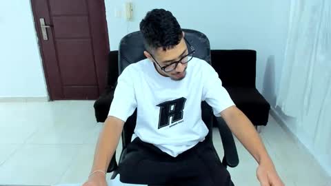 Kenji online show from February 20, 1:57 am